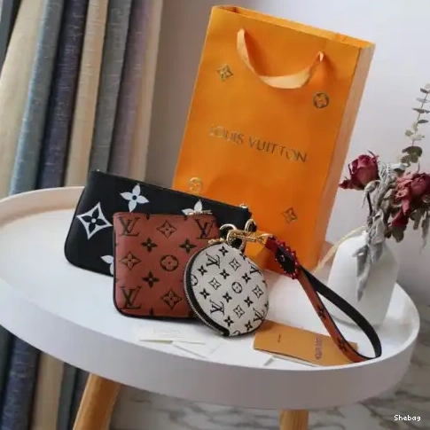 LV Bag 2110DJ0027 0814